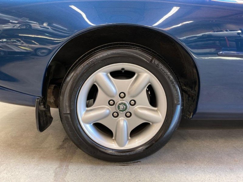 1997 Jaguar XK8 Coupe