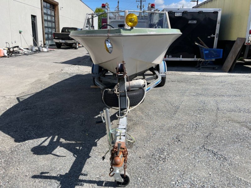 1969 Hourston Glascraft 16'