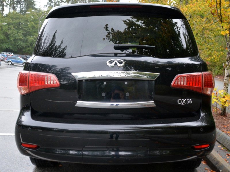2012 Infiniti QX56 7 Passenger 4WD Technology Package