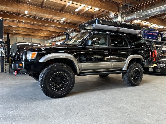 2000 Toyota 4Runner Limited V6 4WD Overland Build