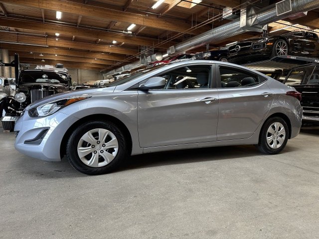 2015 Hyundai Elantra Manual Sedan