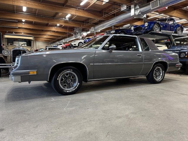 1986 Oldsmobile Cutlass Supreme