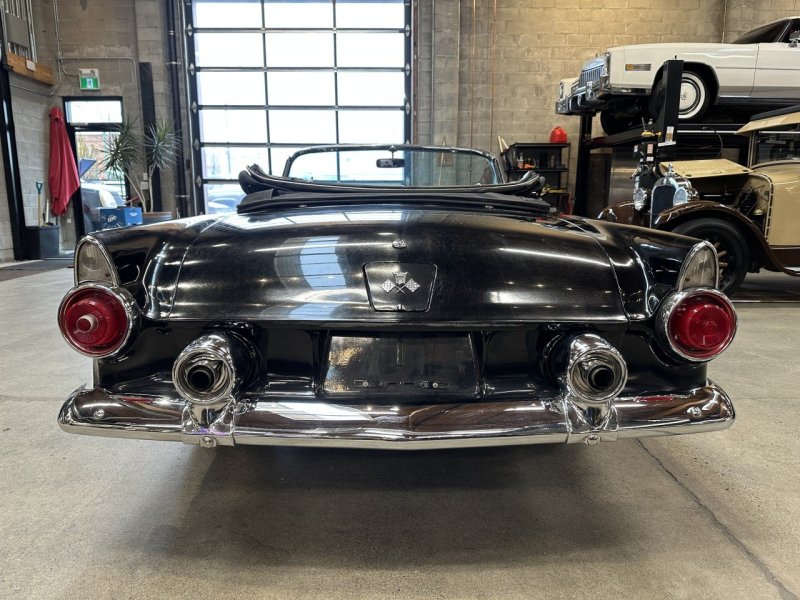 1955 Ford Thunderbird