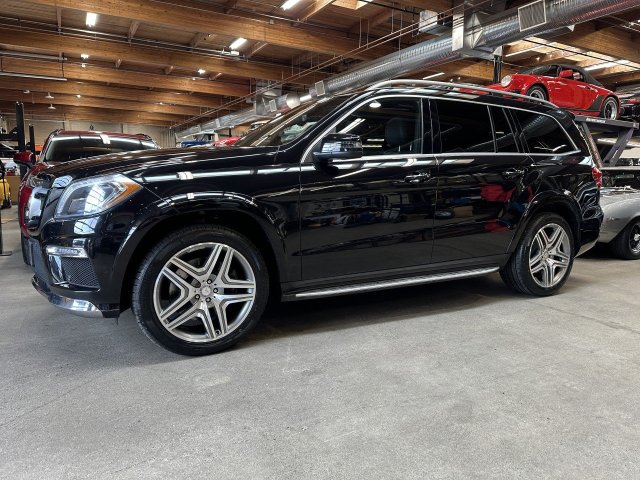 2013 Mercedes-Benz GL 550 4Matic