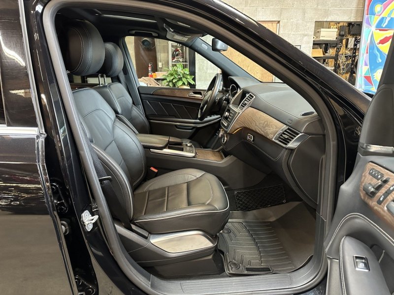 2013 Mercedes-Benz GL 550 4Matic